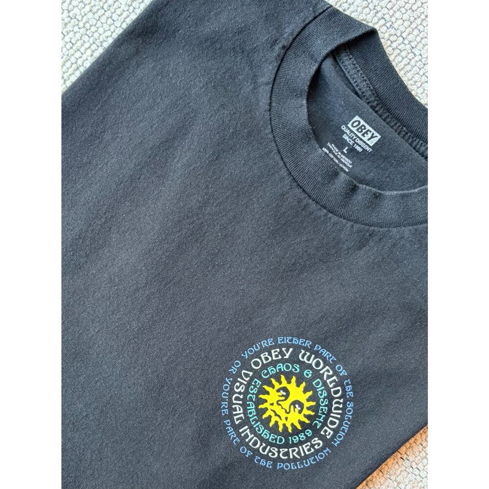 Men’s Obey Graphic T-Shirt –Large